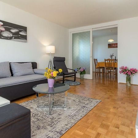 Apartment Maestral Пула Екстер'єр фото